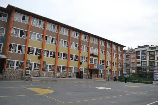 BAYRAMPAŞA NAİL REŞİT İLKÖĞRETİM OKULU